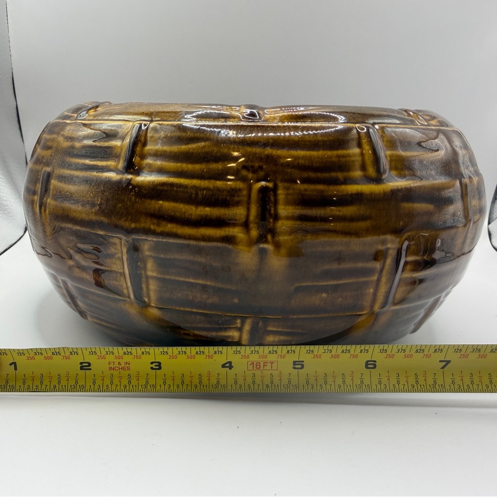 Vintage Judy of California Brown Ceramic Basket Weave bowl